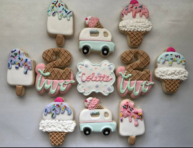 GR Cookies & Cupcakes Dime A Dozen bakery